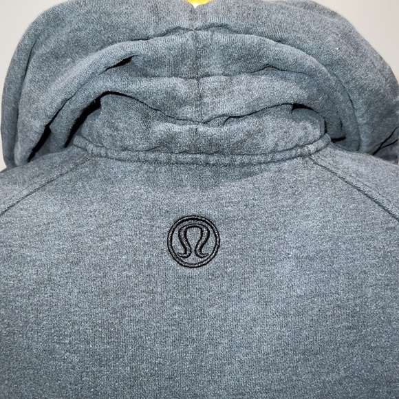 Lululemon Fleece Jacket, size 10 - Picture 8 of 13